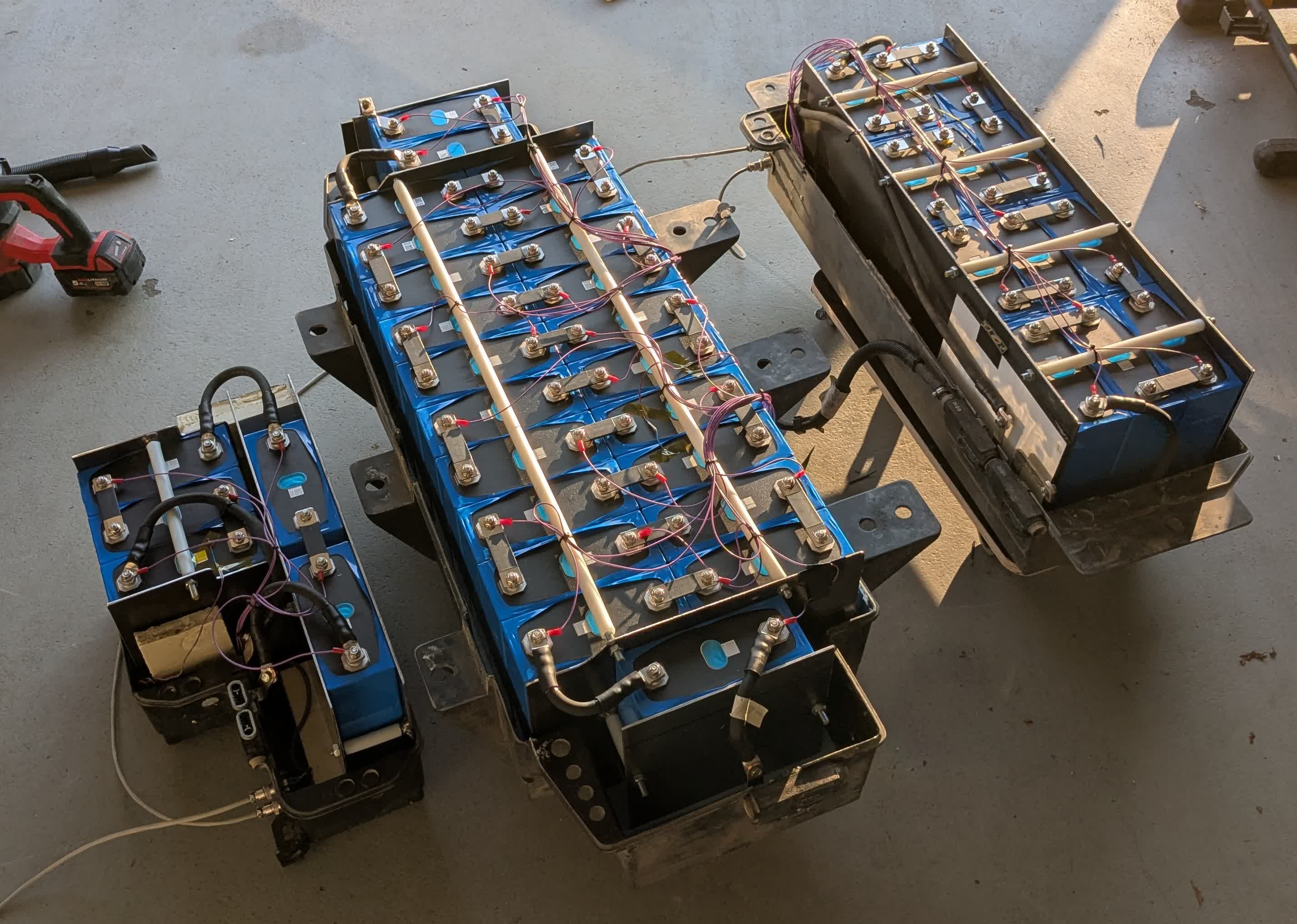 Batterijdozen met nieuwe cellen